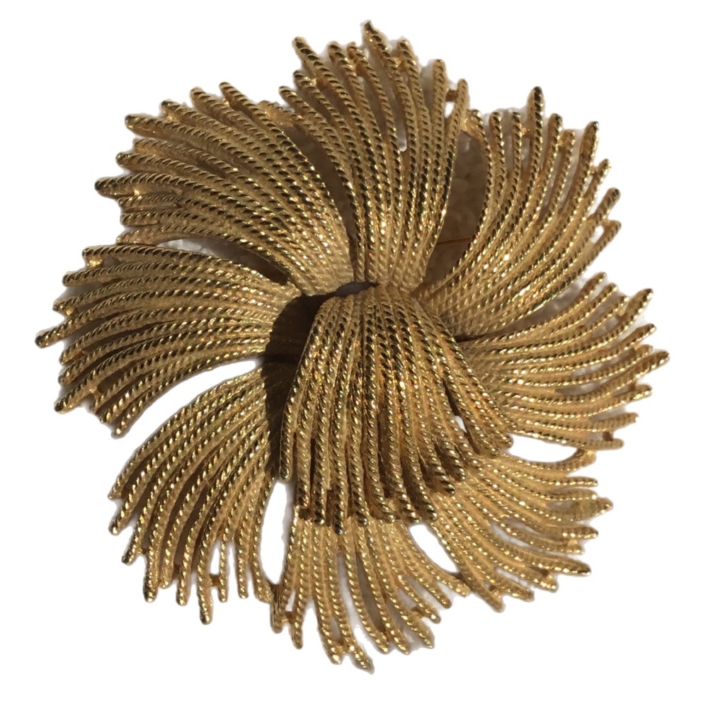 Vintage Monet Gold-Tone Textured Floral Brooch